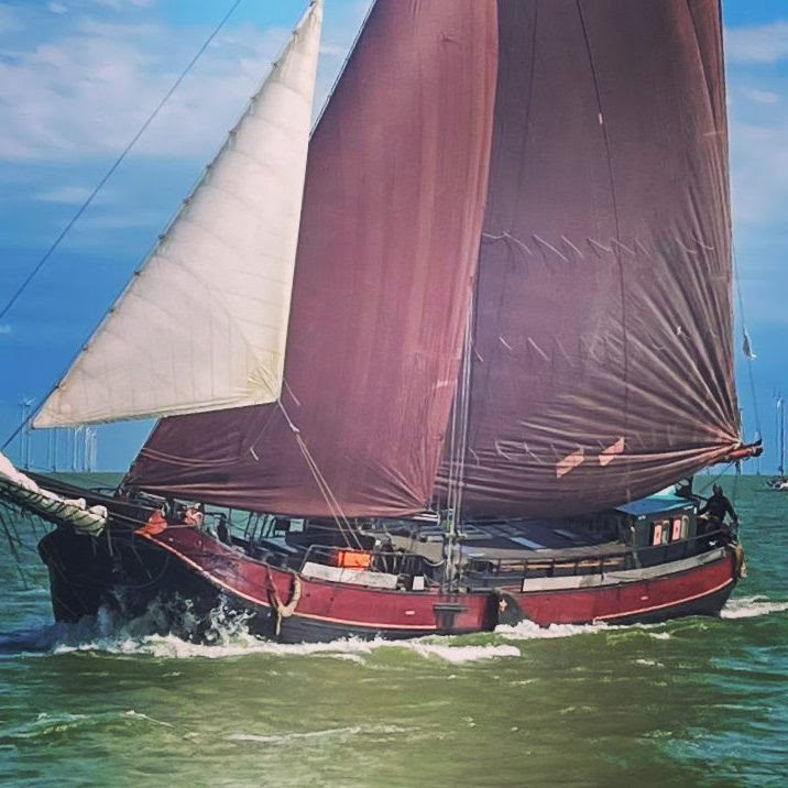 zeilvakantie met de Medusa Zeilvakantie met schipper op de Waddenzee en het IJsselmeer